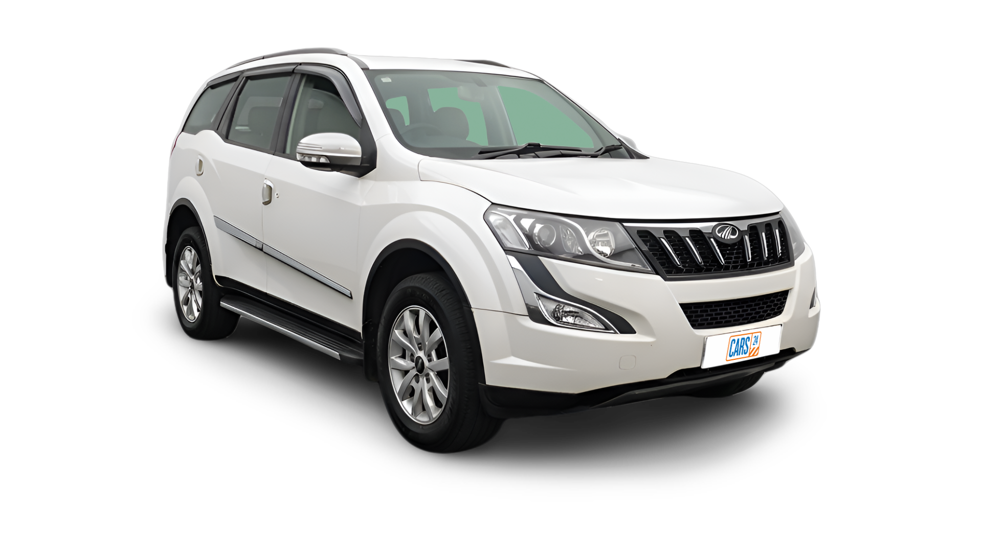 Mahindra XUV500-img